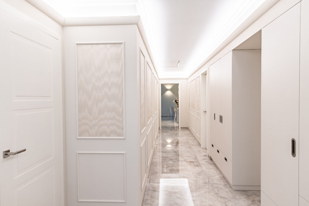 04 Schwarzmeier Interiors Shades of Serenity Corridor 1 04 Schwarzmeier Interiors Shades of Serenity Corridor 1